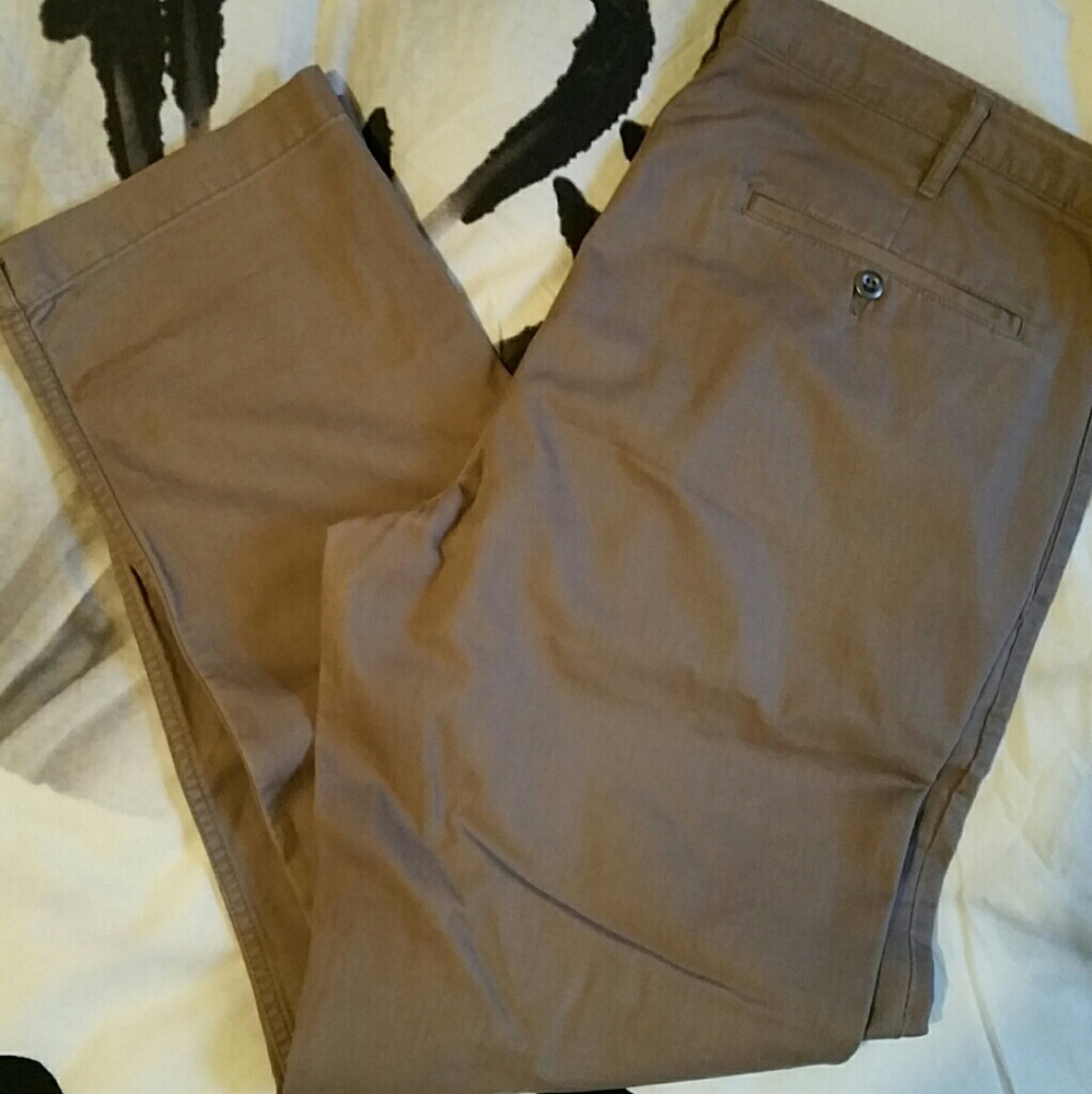 Gap button-fly Khaki Pants